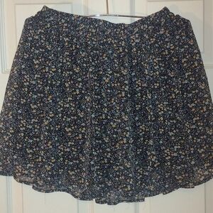 Forever 21 floral printed mini skirt
